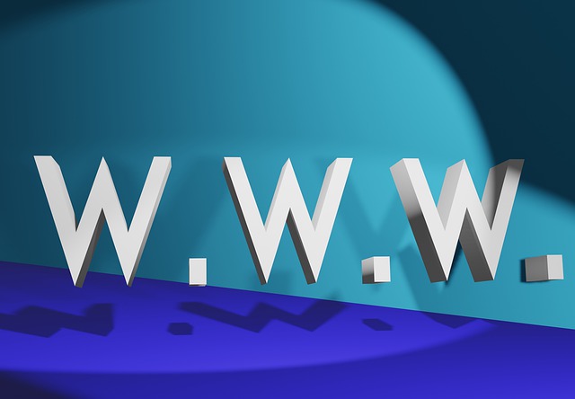 微信小程序為什么不用HTML5、CSS，自己搞了個WXML、WXSS，很多框架用不了，好處一點不知道？